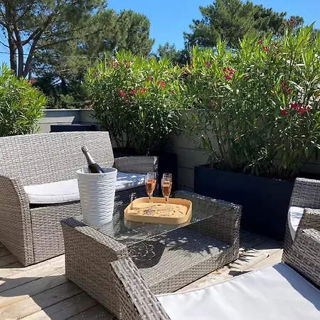 Is A Luxurious Comfortable With Heated Pool Lège-Cap-Ferret